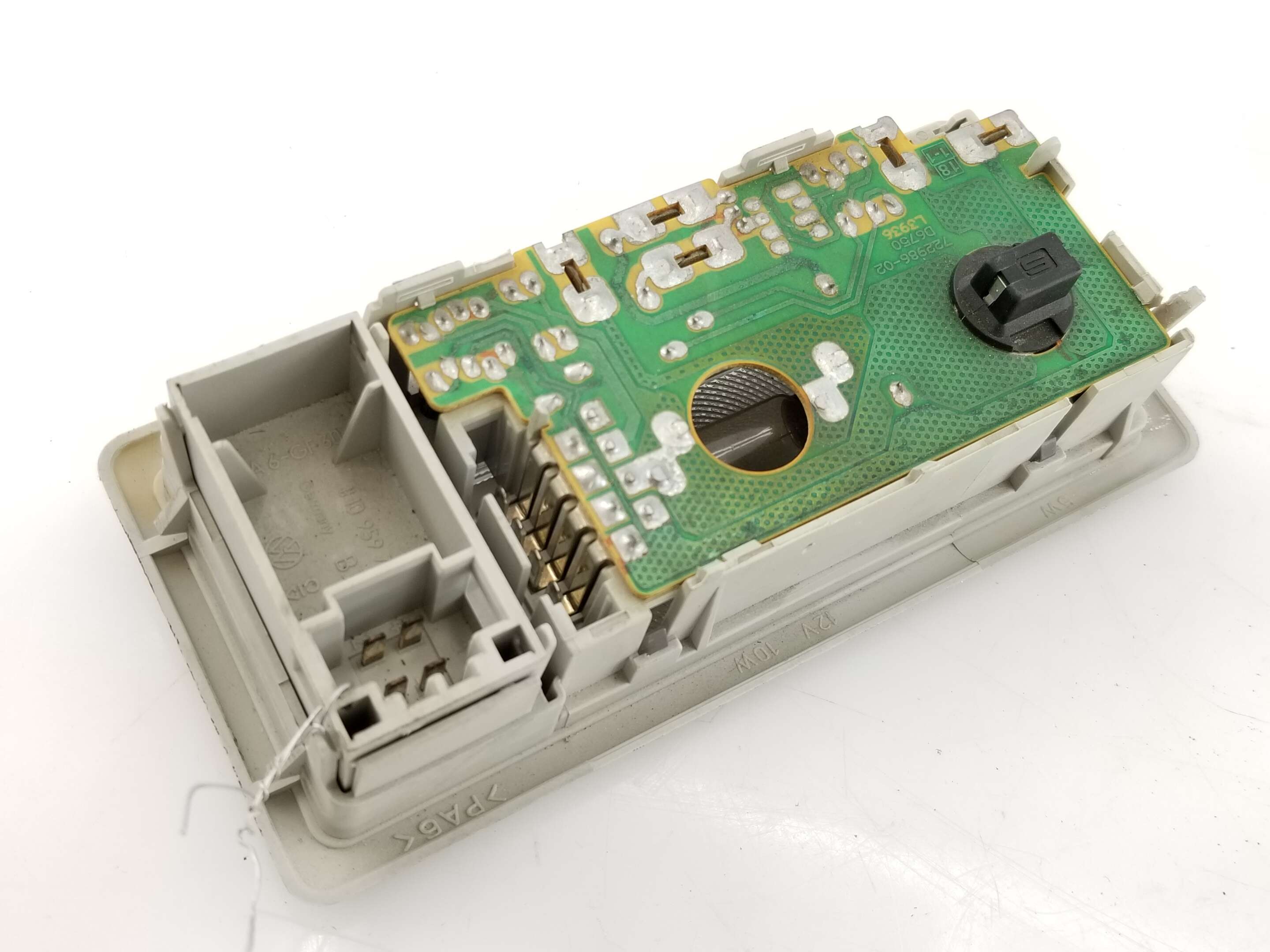 Dome Light Assembly Front