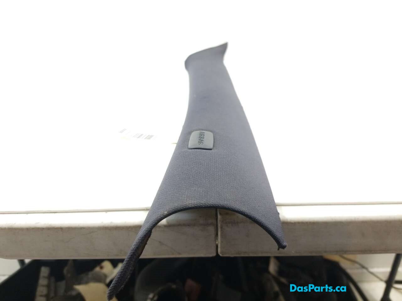 Headliner A-Pillar Trim R