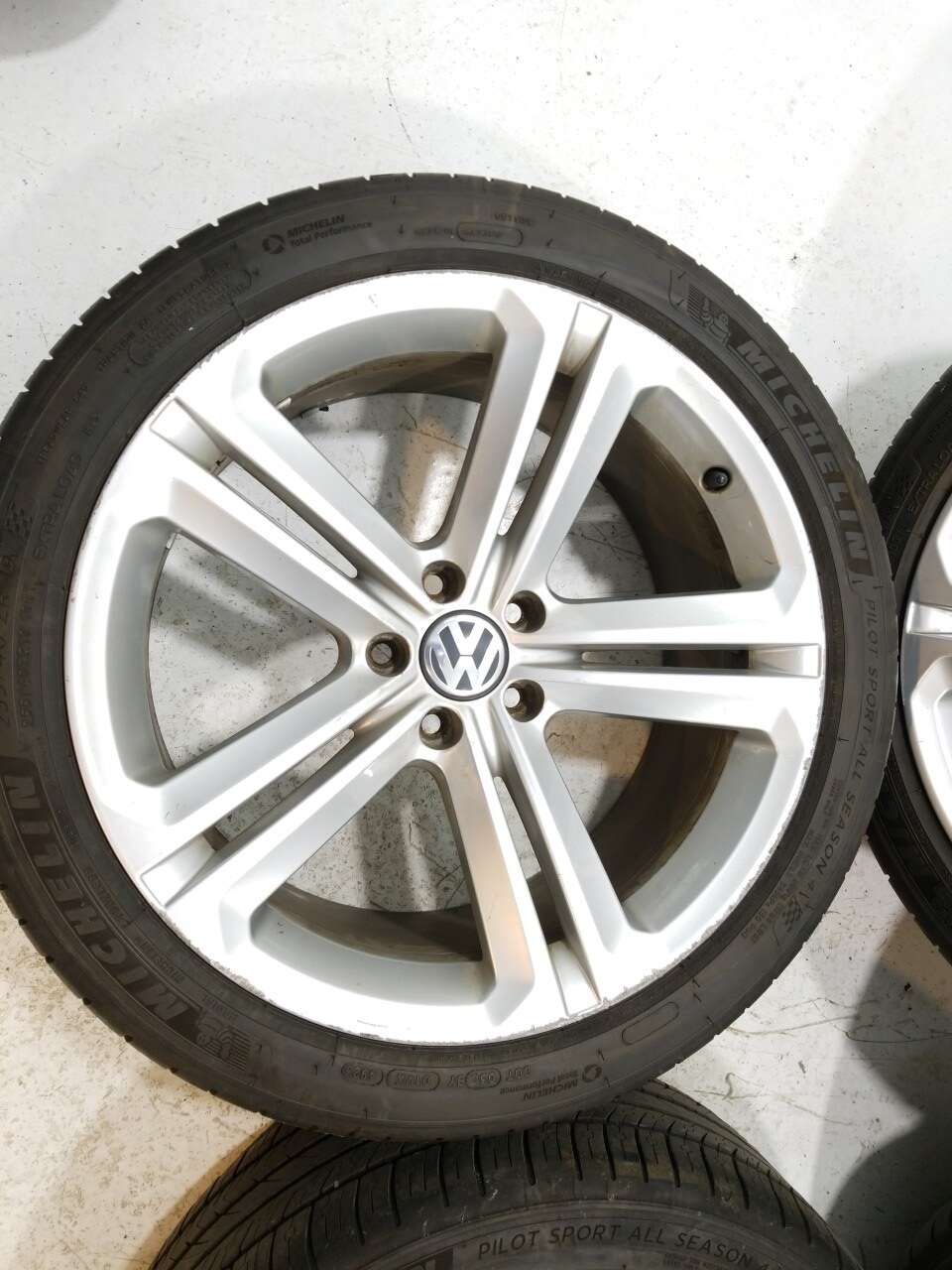 Alloy Wheel Set