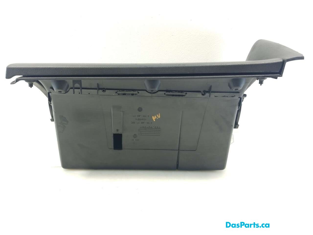 Glovebox