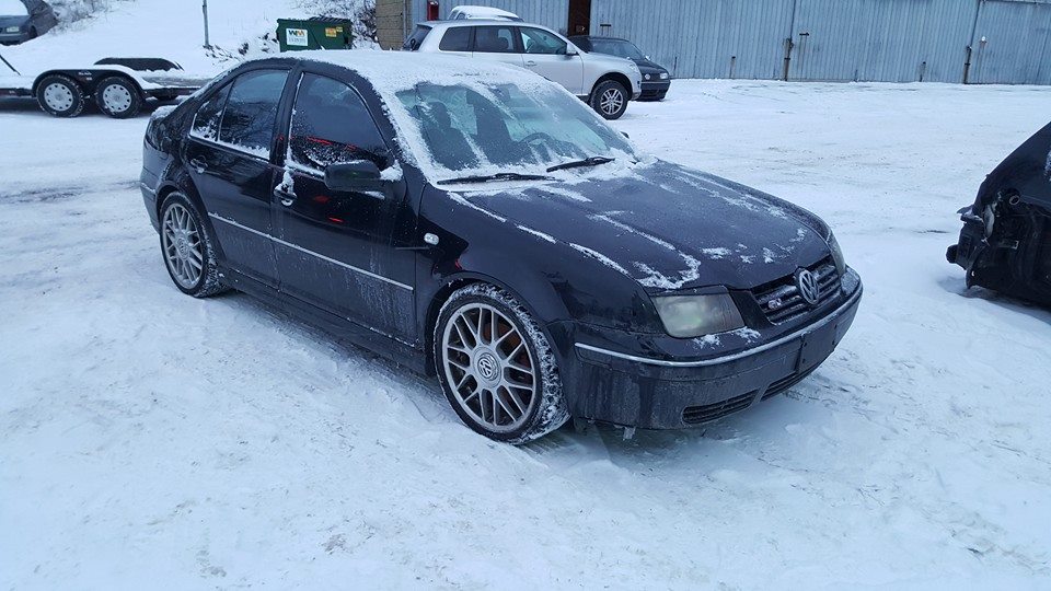 2004VolkswagenJetta GLI