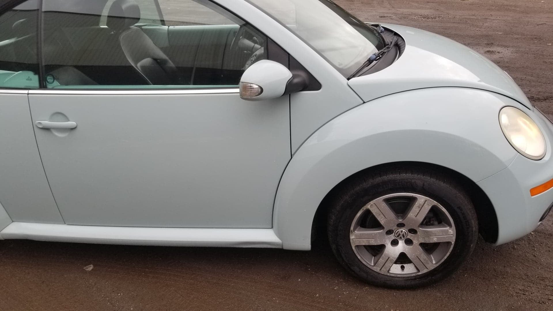 2006VolkswagenBeetle Cabrio