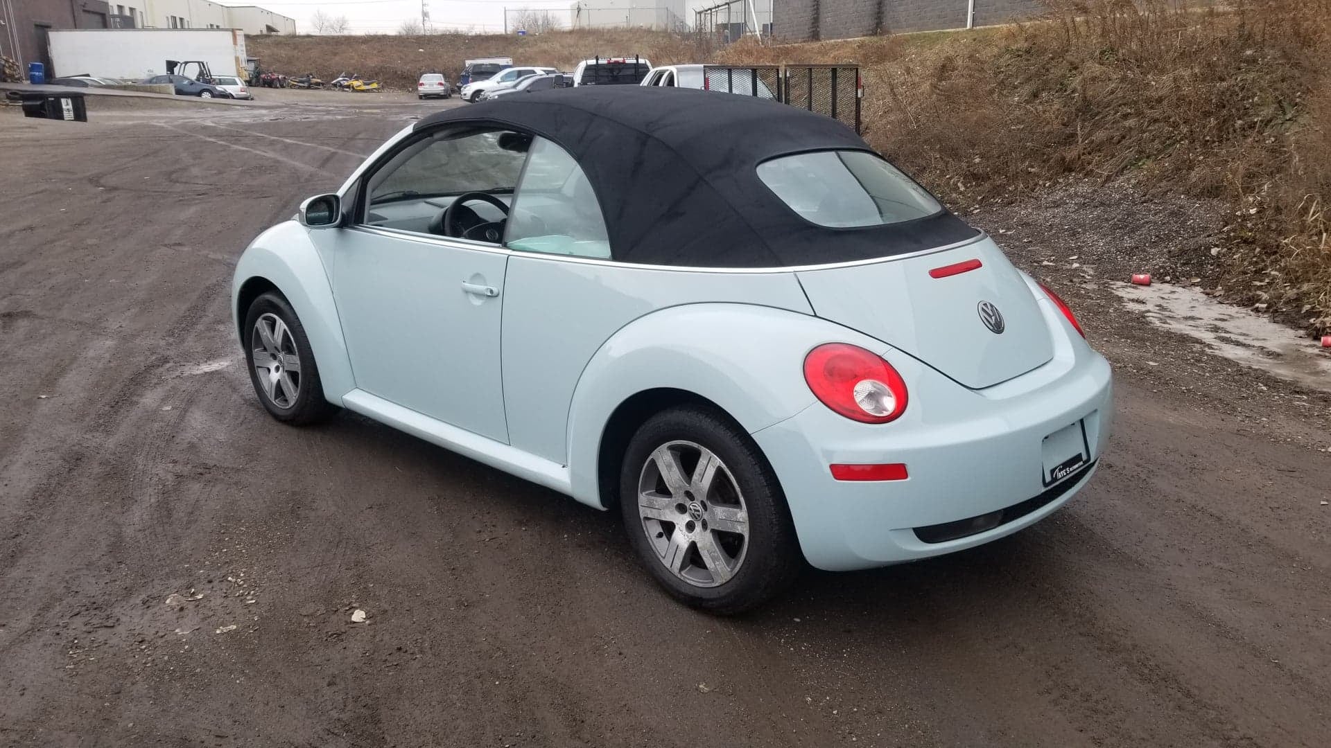 2006VolkswagenBeetle Cabrio