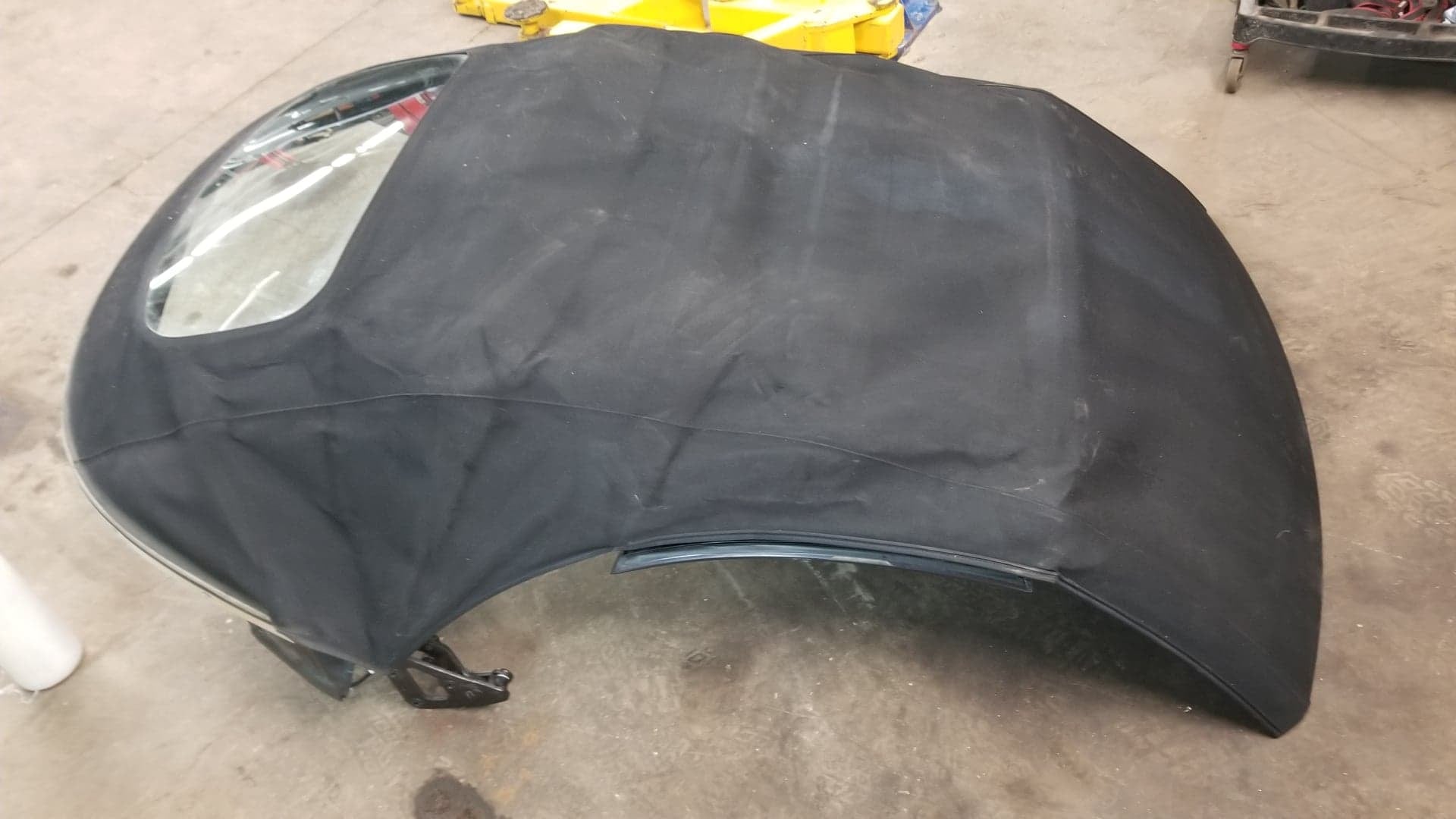 2006VolkswagenBeetle Cabrio