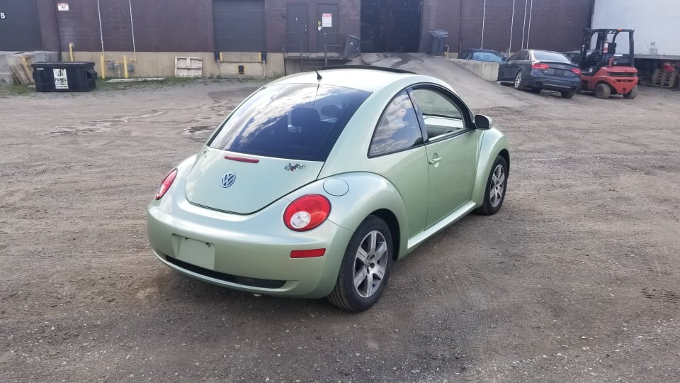 2006VolkswagenBeetle