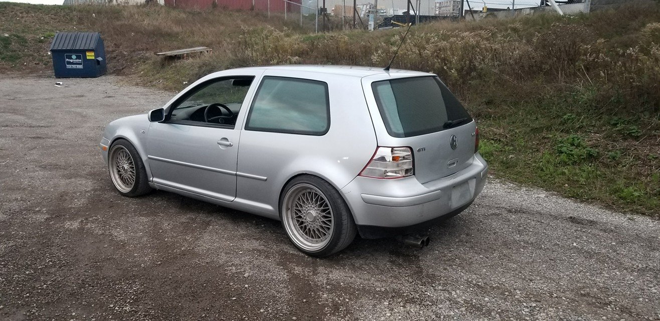 2001VolkswagenGolf GTI