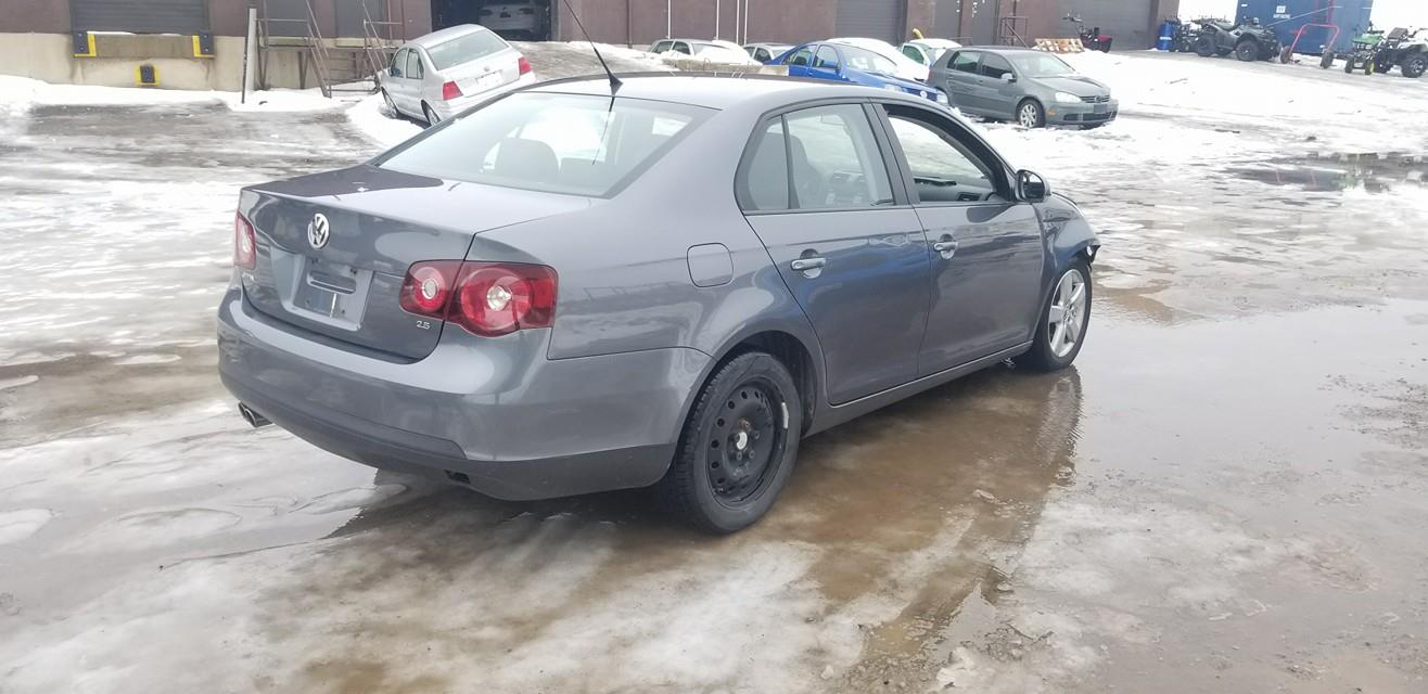 2009VolkswagenJetta