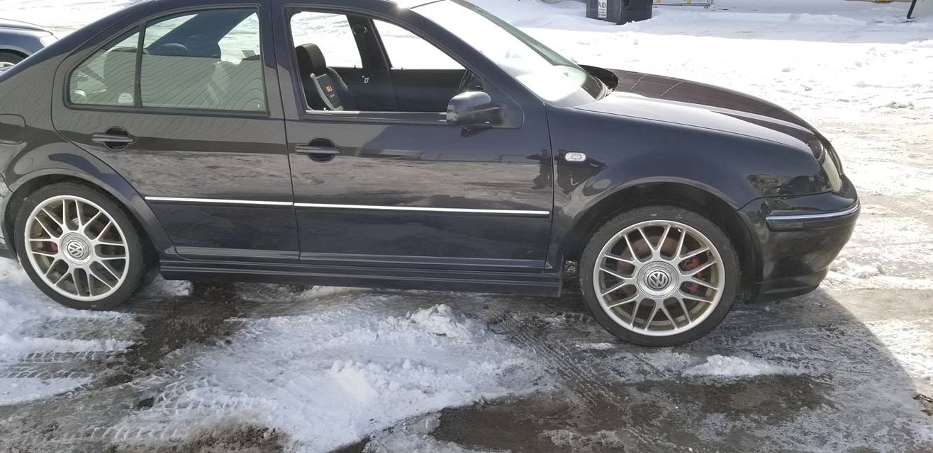 2004VolkswagenJetta GLI