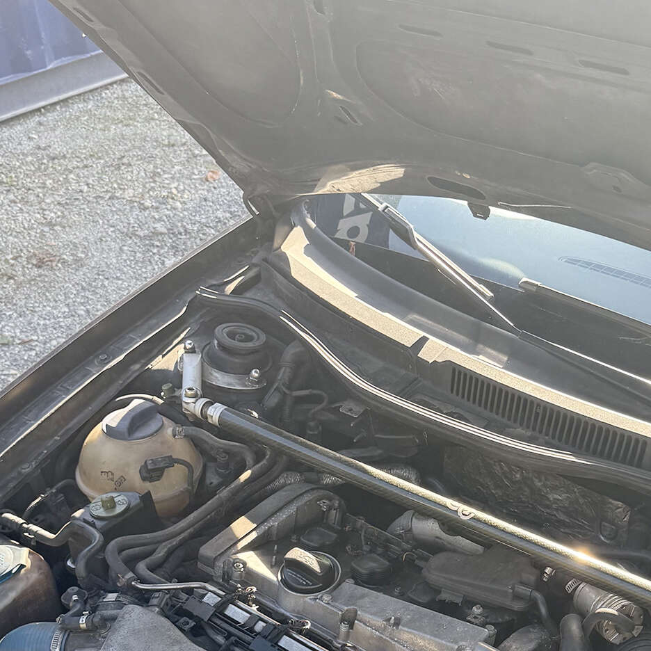 2003VolkswagenGolf GTI