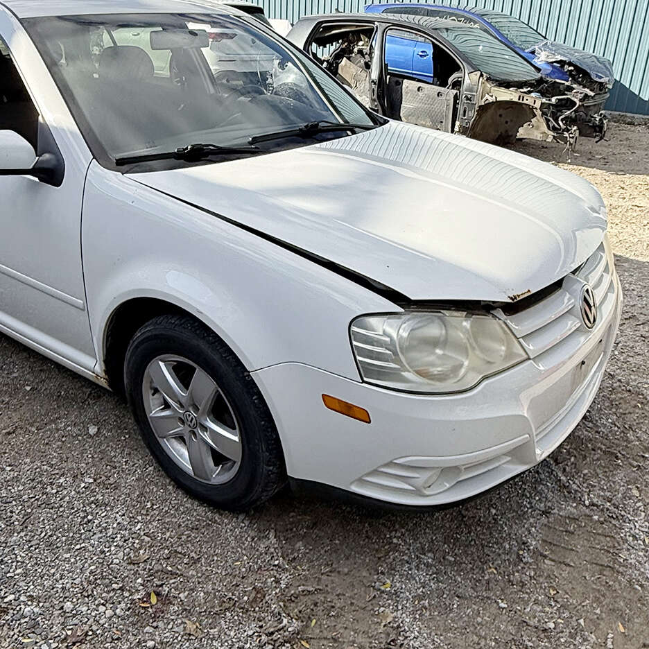 2010VolkswagenGolf City