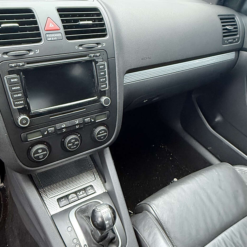 2008VolkswagenGolf R32