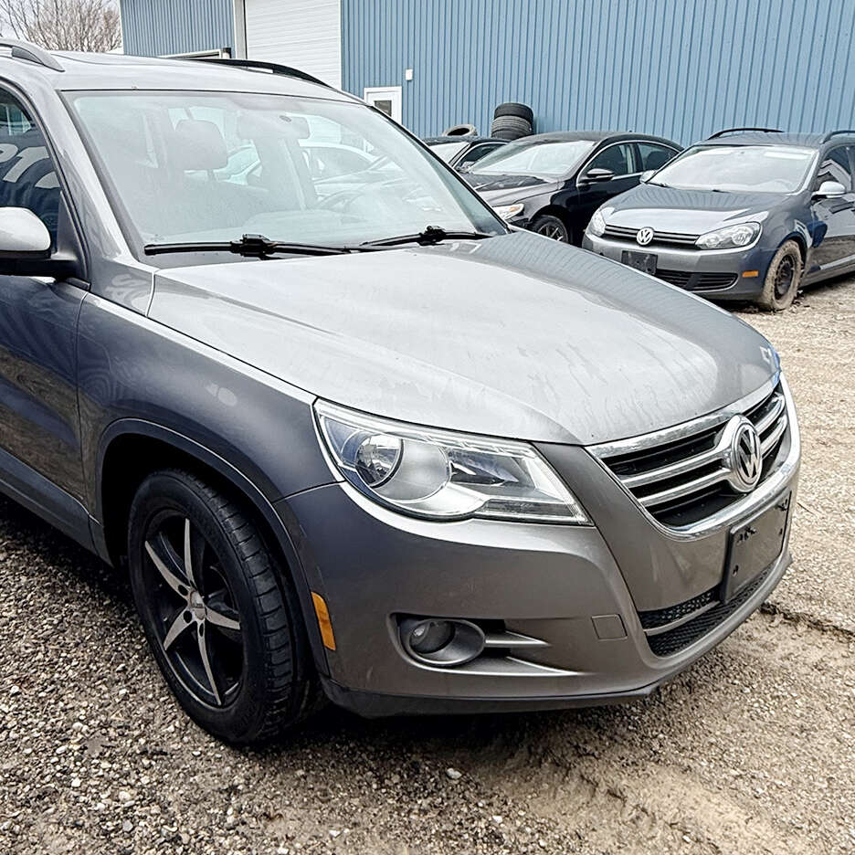 2011VolkswagenTiguan