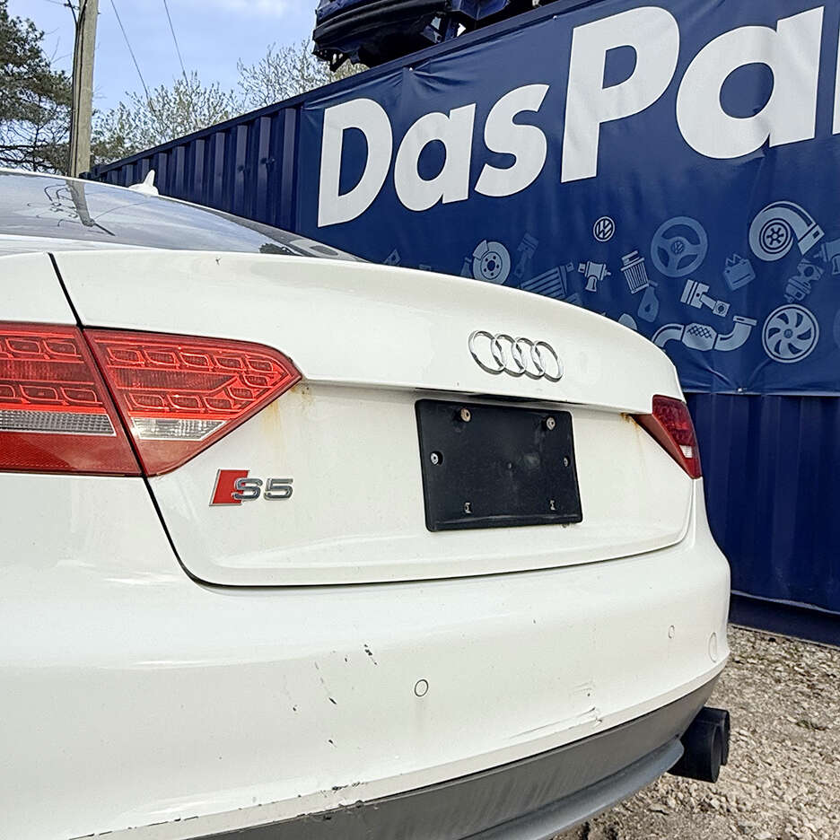 2011AudiS5 Coupe